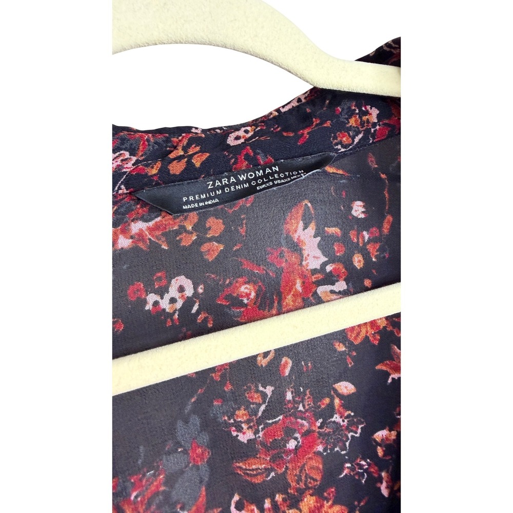 Zara Woman Floral Tunic Top Navy Red Boho V-Neck Blouse XS - Picture 3 of 7